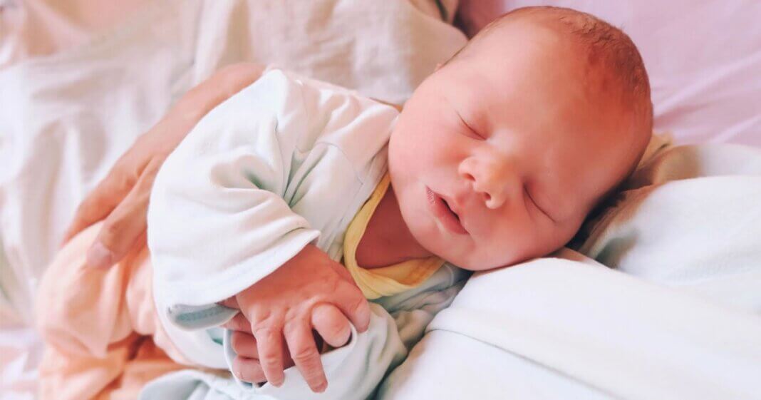 Les 20 plus jolis prénoms BOBOS pour garçons-min Les 20 plus jolis prénoms BOBOS pour garçons-min