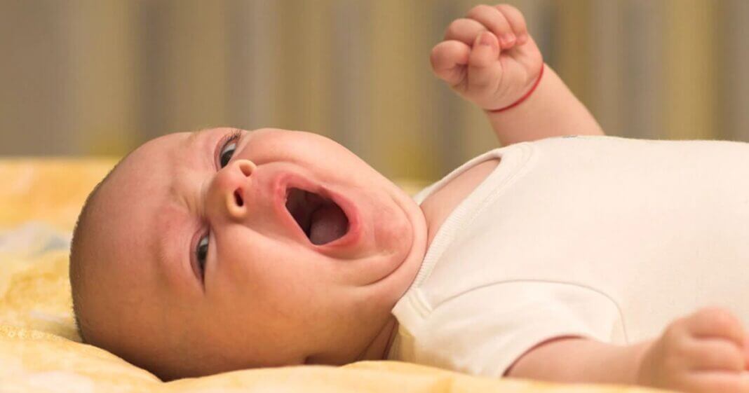 Que faire si mon enfant s'endort tard dans la nuit-min Que faire si mon enfant s'endort tard dans la nuit-min