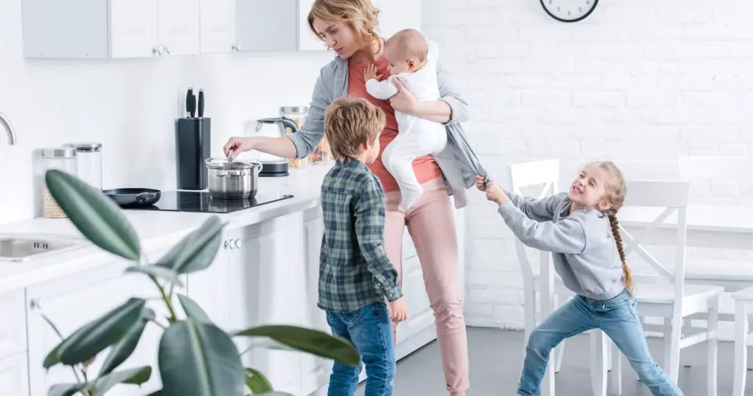 les-8-moments-ou-on-regrette-le-plus-davoir-des-enfants-min les-8-moments-ou-on-regrette-le-plus-davoir-des-enfants-min