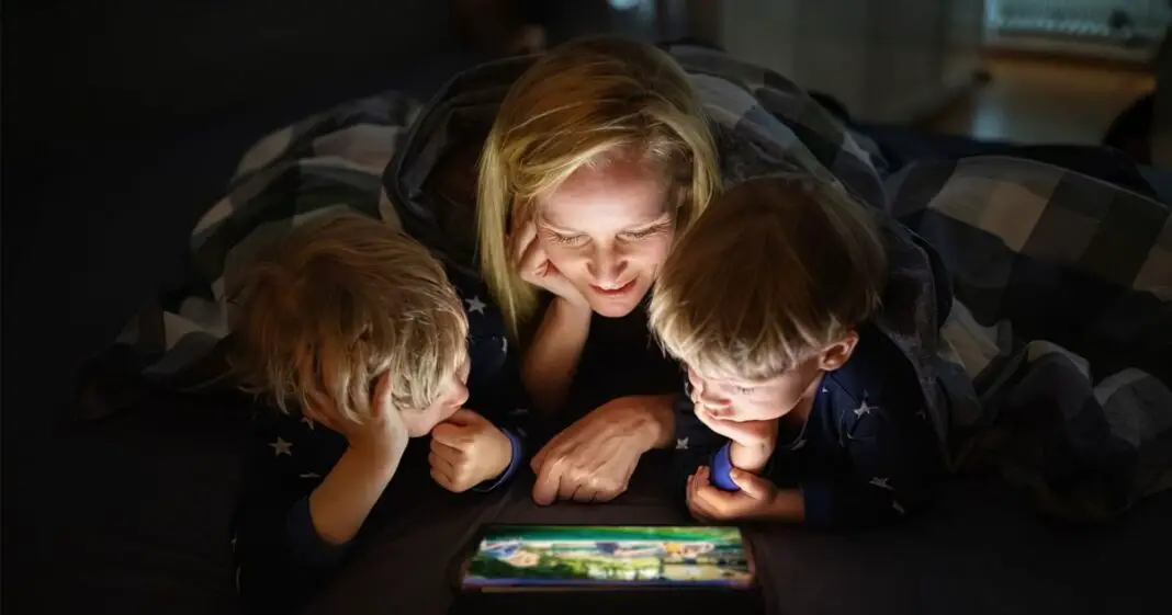 L'astuce de cette maman hilarante pour garder ses enfants calmes la nuit-min L'astuce de cette maman hilarante pour garder ses enfants calmes la nuit-min