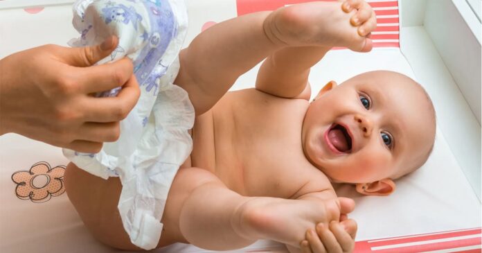 9 erreurs à éviter lors du changement de couche de votre bébé-min