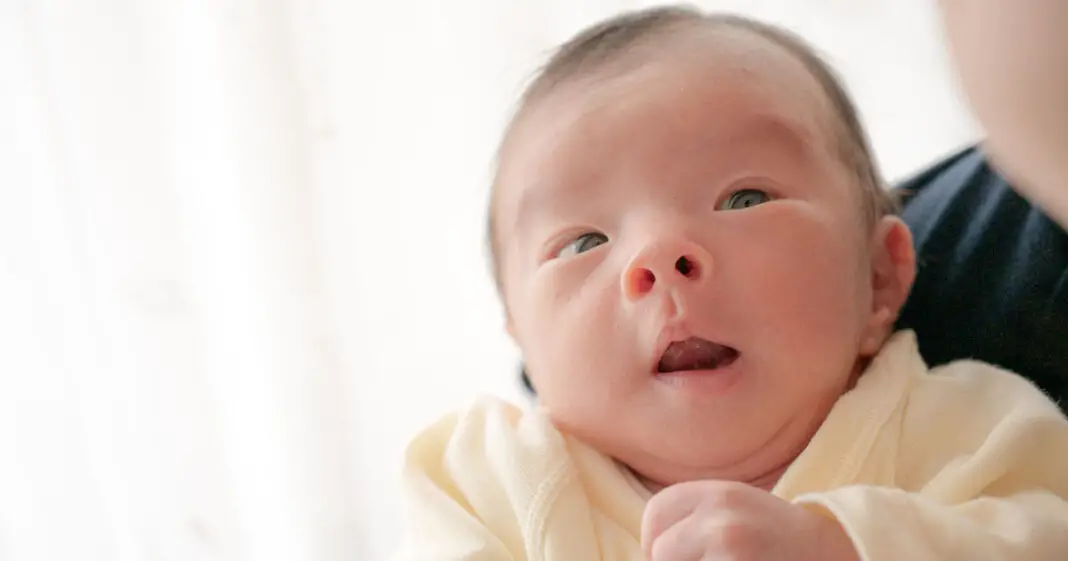 Ces jolis prénoms masculins uniques qu'on peut lire dans les deux sens Ces jolis prénoms masculins uniques qu'on peut lire dans les deux sens