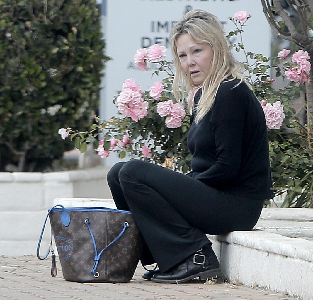 Heather Locklear IMG-min