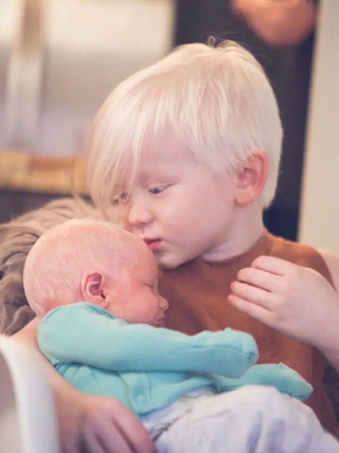 albanie photo de bébé