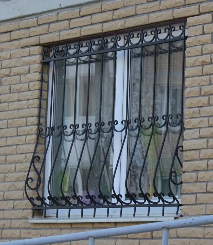 fenetre barreaux-min