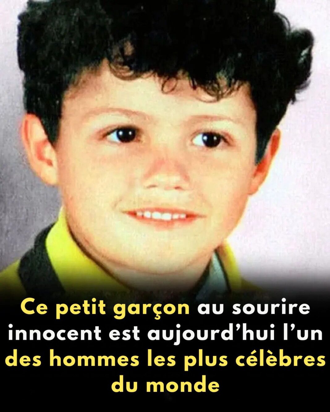 LE PETIT GARÇON SUR CETTE PHOTO EST DEVENU LUN DES HOMMES LES PLUS CELEBRES DE LA PLANETE.-min