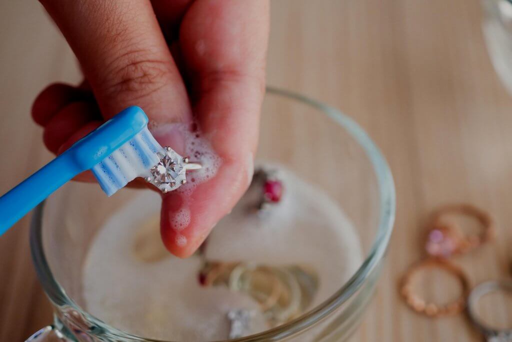 dentifrice-min