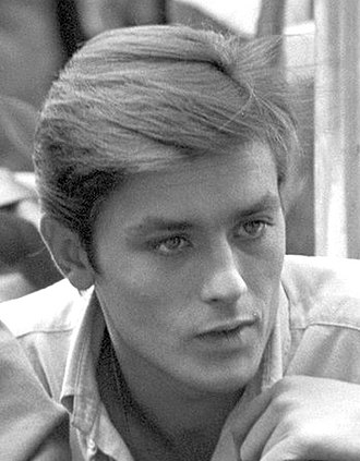 alain delon jeune-min