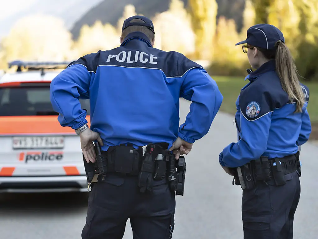 police suisse-min