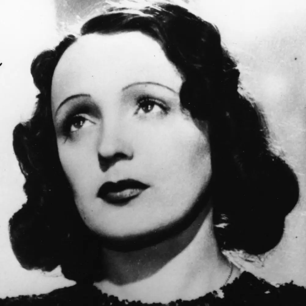 edith piaf adulte-min